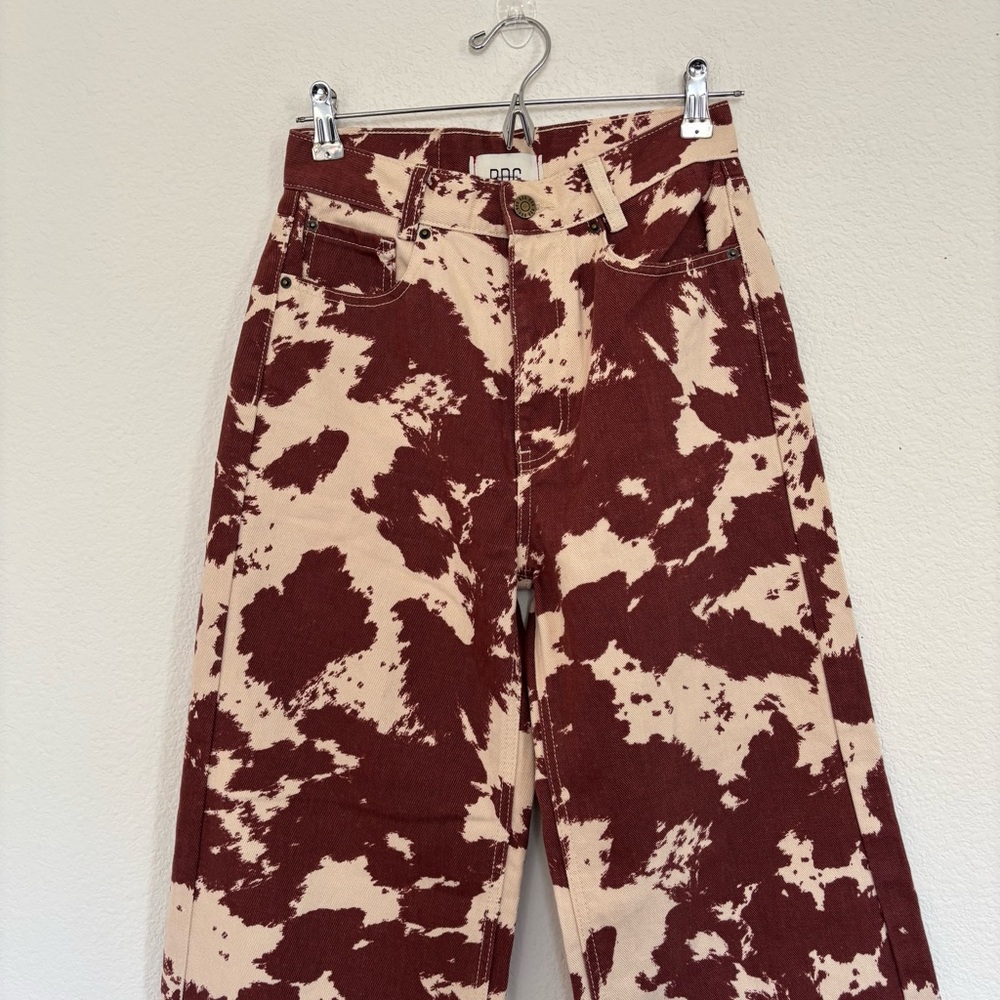 BDG Urban Outfitters High & Wide Jean Cow Print - Picture 4 of 8